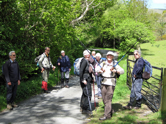 1.Dysynni Valley, Castell y Bere
The group just before the first ascent near Bodilan Fach farm.
Keywords: May10 Sunday Dafydd