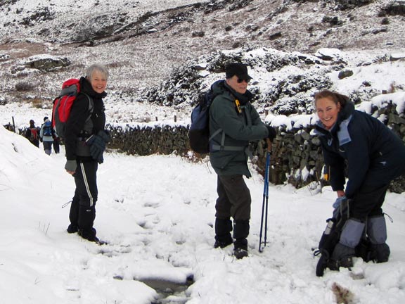 2.Cylchdaith Yr Arddu Circular
Following the path down to Nanmor.
Keywords: Feb10 Sunday Ian