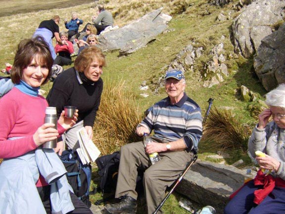 3.Snowdon. Snowdon Ranger Path. Celebrating Arwel Davies' 80th Birthday.
First coffee break on the ascent. 
Photo: Meirion Owen.
Keywords: Apr10 Thursday Arwel