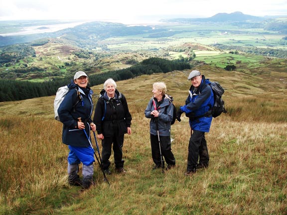 1.Moelwyns
The group on it's way down from Moelwyn Bach. Photo: Noel Davey.
Keywords: Oct10 Sunday Noel Davey