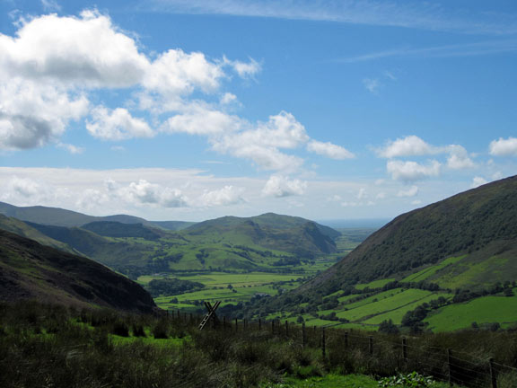 3. Nant Pencoed.
The view from where we had lunch; looking back the at Castell Bere, Bird Rock and the Dysynni Valley.
Keywords: Aug10 Sunday Catrin Williams