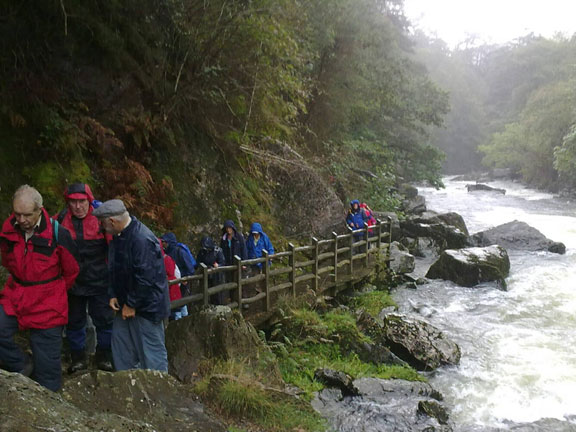 4.Beddgelert-Nantmor
Still raining. Photo: Meirion Owen.
Keywords: Sept10 Thursday Arwel Davies