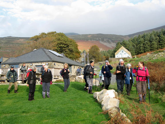 6.Yr Eifl, Nant Gwtheyrn 31/10/10.
Off again after a short break in the cafe at Nant Gwrtheyrn, with Judith leading from the front.
Keywords: Oct10  Sunday Judith Thomas