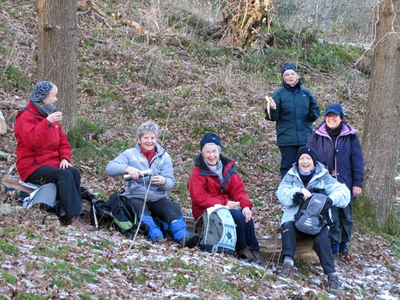 2.Tremadog 2/12/10
First pit stop in what was meant to be  a sheltered spot. Mary poses with her banana.
Keywords: Dec10 Thursday Ian Spencer