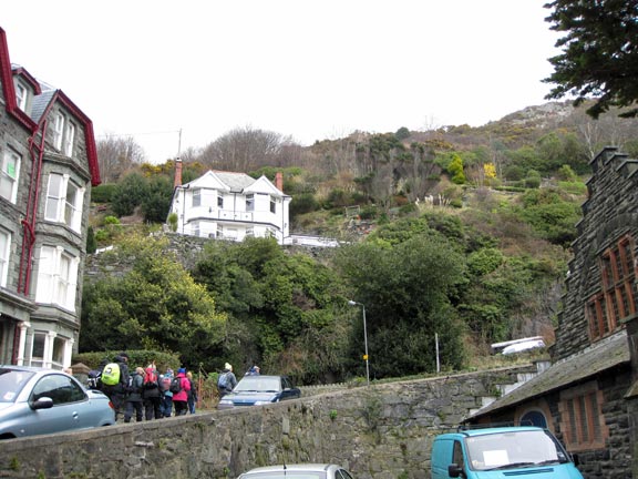 2.Barmouth to Tal y Bont Taith Ardudwy stage 1.
20th Mar 2011. We pass the chapel on our right as we head up up the Garn and out of town.
Keywords: March11 Sunday Dafydd Williams
