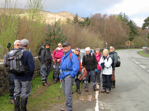 1.Shoulder of Snowdon
3rd Apr 2011. Finally we are all together and ready for off. 
Keywords: April11 Sunday Pam Foster