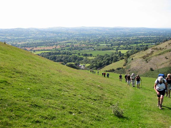 8.Moel Famau.
24/7/11. The long, last ascent as we near the end of the walk.
Keywords: July11 Sunday Noel Davey