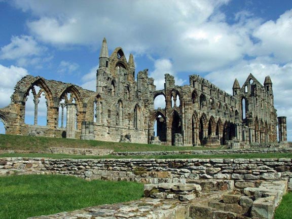 2.North York Moors
14-19/4/2012. Whitby. Photo: Cleaton Williams.
Keywords: April12 Whitby Ian Spencer