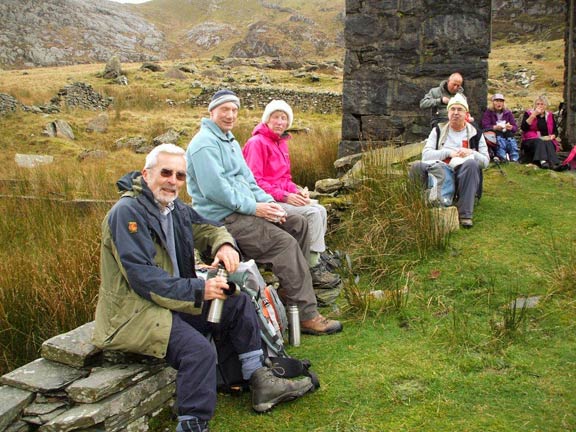 4.Tanygrisiau
18/11/12. Lunch time at the ruins of Rhosydd Chapel. Photo:Dafydd H Williams.
Keywords: Nov12 Sunday Nick Ann White