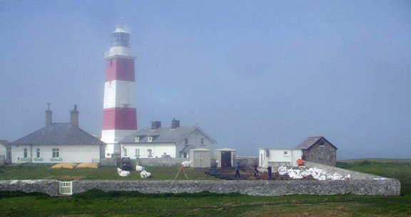 6.Bardsey
01/05/14. The lighthouse in the mist. Photo: Dafydd Williams
Keywords: May14 Thursday Miriam Heald