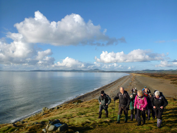 2.Pwllheli to Cricieth Marina
19/1/14. Up onto the headland at Pen-ychain. A coffee break in the offing.
Keywords: Jan14 Sunday Rhian Roberts Mary Evans