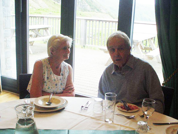 10.Spring Lunch - Nant Gwrtheyrn
22/5/14. One of Lil Parker and another heart attack victim John Edlington. Captions & Photo: Dafydd Williams.
Keywords: May14 Thursday Dafydd Williams John Enser