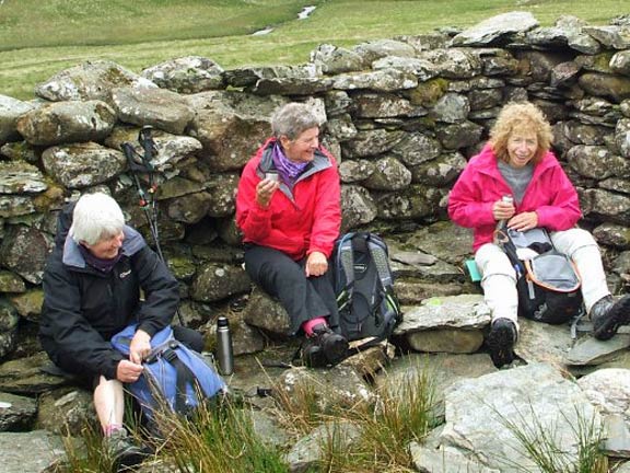 2.Carnedd y Cribau
21/6/15. Morning coffee break. The china is out. Photo: Dafydd Williams
Keywords: June15 Sunday Catrin Williams