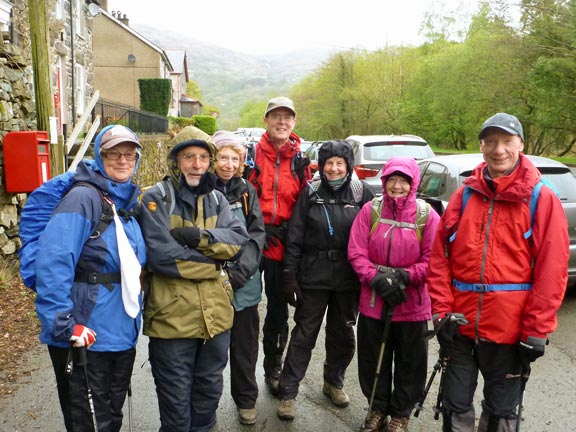 1.Round Cerrig Cochion - Yr Arddu - Foel Goch
10/5/15. At the start in the layby at Bethania. The cafe which we will be visiting in 6 hrs 45 min time is behind us.
Keywords: May15 Sunday Hugh Evans