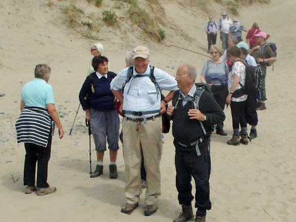 3.Dyffryn Ardudwy
26/5/16. The group stops while the leader investigates. Photo: Dafydd Williams.
Keywords: May16 Thursday Nick White