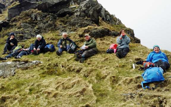 6.Nantlle Ridge West to East
24/4/16. Afternoon tea break befor tackling the Drws y Coed scramble Photo: Roy Milnes.
Keywords: Apr16 Sunday Roy Milnes