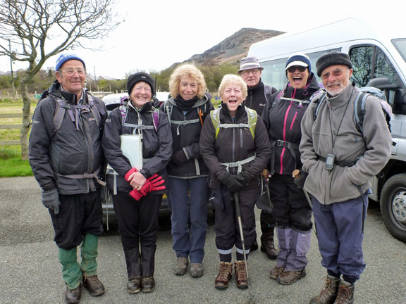 1.Nefyn to Penllech Linear Coastal
10/4/16.  Ready for off from the car park at Nefyn. Weather is dry but with a chilly breeze.
Keywords: Apr16 Sunday Ian Spencer