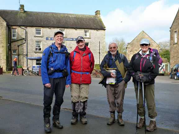 17.Holiday 2016 - The Peak District
3/4/16. Hartington to Thorpe. At Hartinton. Photo: Hugh Evans.
Keywords: Apr16 Week Ian Spencer