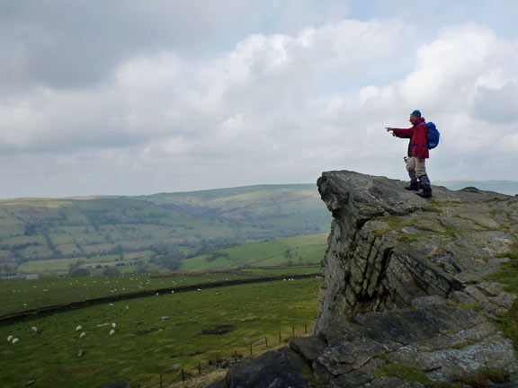 29.Holiday 2016  - The Peak District
4/4/16. Cat & Fiddle to Buxton. At Windgather Rocks. Photo: Hugh Evans.
Keywords: Apr16 Week Ian Spencer