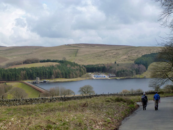 30.Holiday 2016 - The Peak District
4/4/16. Cat & Fiddle to Buxton. The Errwood Reservoir above Buxton.  Photo: Hugh Evans.
Keywords: Apr16 Week Ian Spencer