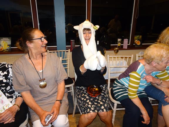 16.Isle of Wight Spring Holiday
1/5/17. Some people were very happy with their gift. Photo: Ann White
Keywords: May17 Week Hugh Evans