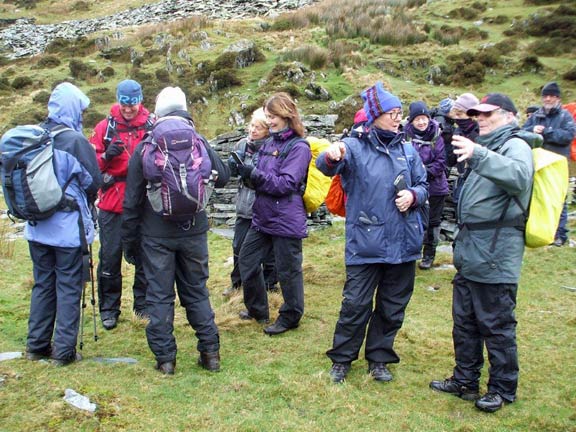 6.Moel Ddu
12/3/17. We have an impromptu teabreak at the disused Gorseddau Quarry. Quality yakking time. The cloud has lifted agaain. Photo. Dafydd Williams.
Keywords: Mar17 Sunday Tecwyn Williams
