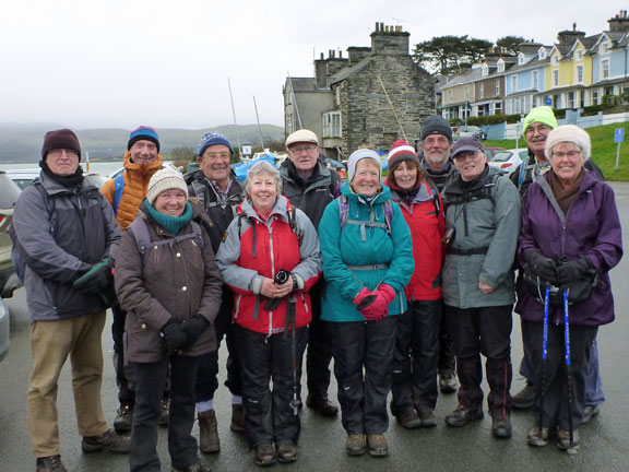 1.Moel y Gest
1/1/17. Our start point the car park at Borth y Gest.
Keywords: Jan17 Sunday Tecwyn Williams