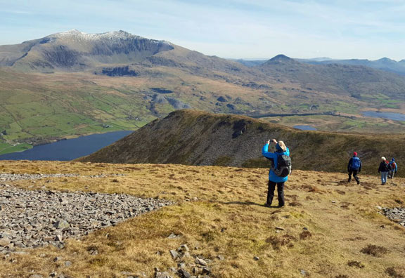 6.Mynydd Mawr.
26/3/17. Just leaving the summit, with lunch over. Snowdona and Yr Aran in the background with Rhyd-Ddu inbetween out of sight.
Keywords: Mar17 Sunday Noel Davey