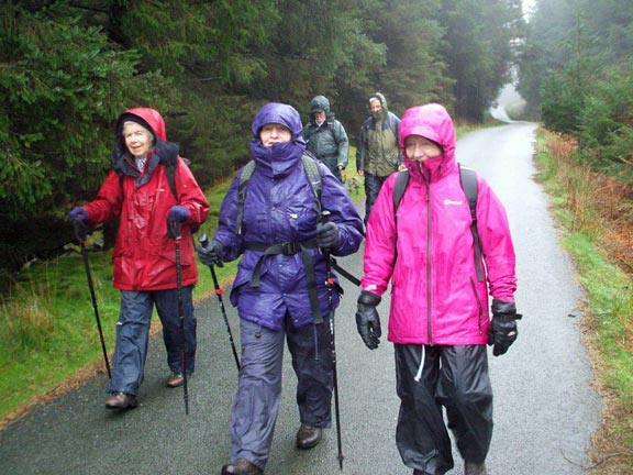 2.Nant Gwrtheyrn
30/3/17 Down to Nant Gwrtheyrn from Mount Pleasant car park. We are already wet. Photo: Dafydd Williams.
Keywords: Mar17 Thurs Ian Spencer