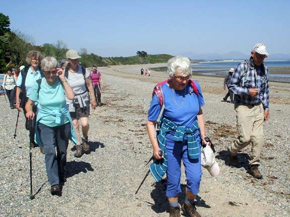 4.Nefyn to Llanbedrog
7/5/17. The last lap. The beach at Llanbedrog. Photo: Dafydd Williams.
Keywords: May17 Sunday Jean Norton Miriam Heald