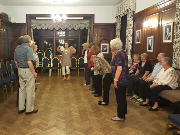 36.Exmoor Spring Holiday
17/4/18. The Dawnsio Gwerin; a very popular evening activity. Photo: Carol Eden.
Keywords: Apr18 week Hugh Evans