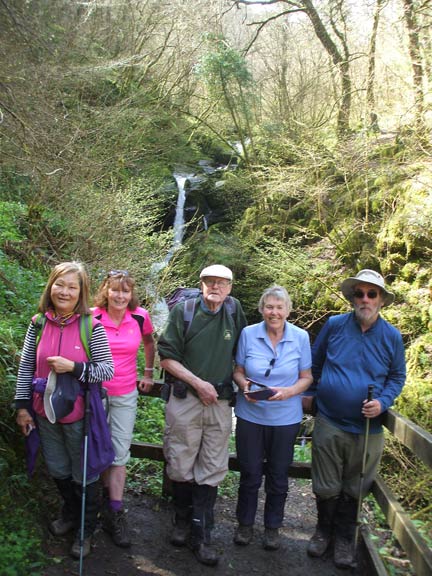 41.Exmoor Spring Holiday
18/4/18. Close to Hillford Bridge and a morning break. Photo: Dafydd Williams.
Keywords: Apr18 week Hugh Evans