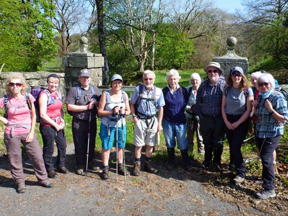 1.Dyfi Hills - Cross Foxes
6/5/18. All kitted up and ready to go; from the layby close to Cross Foxes.
Keywords: May18 Sunday Hugh Evans