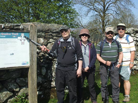 1.Tabor - Y Foel
6/5/18. The B group on the Quaker Trail. Must be close to where Theresa May reluctantly decided to call a snap general election. Photo: Dafydd Williams.
Keywords: May18 Sunday Nick White