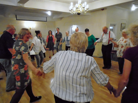 8. Malhamdale 2019
3rd-10th May 2019. Dawnsio Gwerin at Newfield Hall. Photo: Dafydd Williams.
Keywords: May19 Hugh Evans