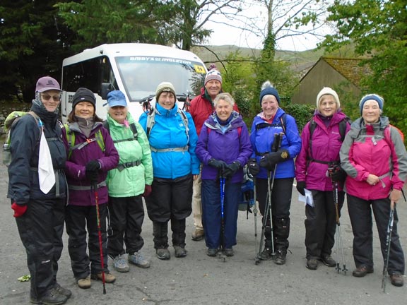 17. Malhamdale 2019
3rd-10th May 2019. The Easier walk group on the last day at Malham. Photo: Dafydd Williams.
Keywords: May19 Hugh Evans