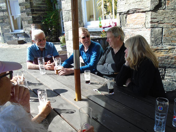 7.Manod Mawr
12/5/19. Oakley Arms. Maentwrog. Photo: Dafydd Williams.
Keywords: May19 Sunday Tecwyn Williams