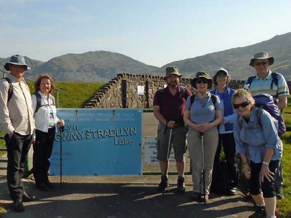 1.Moel-ddu
21/4/19. The B walk group at the exit of the Cwmystradllyn Car Park. Photo: Dafydd Williams.
Keywords: Apr19 Sunday Dafydd Williams
