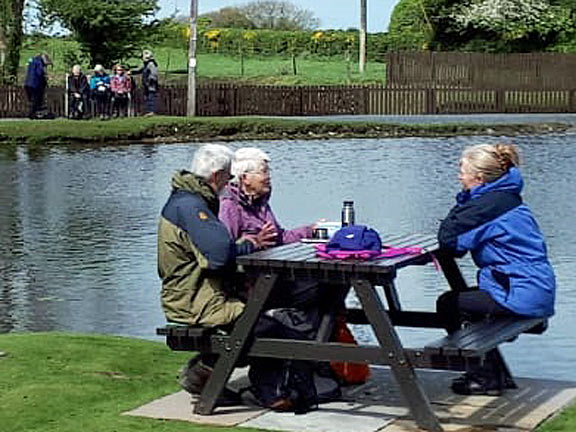 2.Nefyn Circular.
25/4/19.  Lunch next a duck pond just off the Coastal Path. Photo: Judith Thomas.
Keywords: Apr19 Thursday Miriam Heald