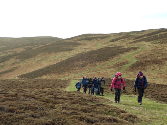 5.Aberdaron - Porth Oer
6/2/22. Now on the Wales Coast Path again. Descending the lower slopes of Mynydd Anelog and making for Porth Oer.
Keywords: Feb22 Sunday Hugh Evans