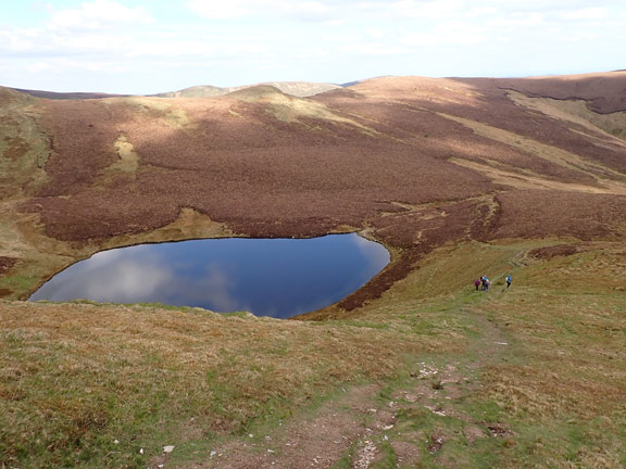 7.Berwyns
24/04/22. Llyn Luncaws. Almost completing the descent from the Berwyns ridge. We will need to ascend again to the middle of the ridge opposite before we can make our final descent.
Keywords: Apr22 Sunday Gareth Hughes