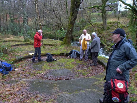 3.Cwm-mynach
Large circular structures linked to the old gold mining industry made a good talking point as we stopped for morning coffee.
Keywords: Feb13 Sunday Nick White