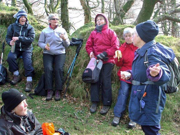 3.Llyn Gwynant
21/2/13. Breaktime. Photo: Dafydd Williams.
Keywords: Feb13 Thursday Kath Mair