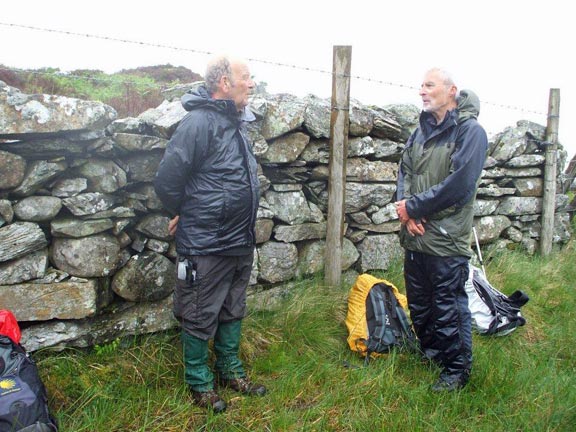 2.Rhinogydd circular
23/06/13. Some people won't allow a bit of rain to get in the way of a good discussion. Photo: Dafydd Williams.
Keywords: June13 Sunday Dafydd Williams