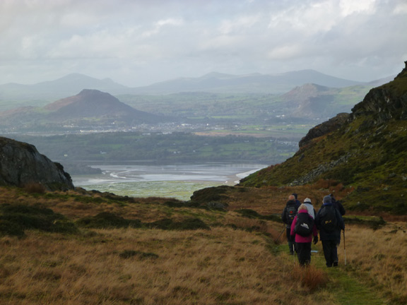 5. Harlech to Llandecwyn - Ardudwy Way
9/11/14. Afon Dwyryd in sight with Minffordd on the opposite bank with Moel y Gest in the distance.
Keywords: Nov14 Sunday Dafydd Williams