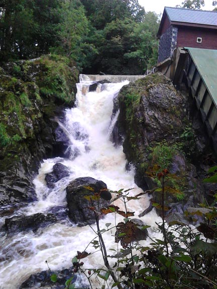 4.Betws-y-Coed, Conwy Gorge
29-9/16. Machno Falls. Photo: Tecwyn Williams.
Keywords: Sep16 Thursday Dafydd Williams