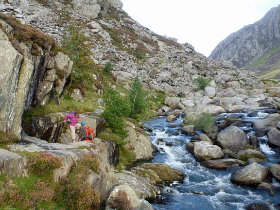 9.Ogwen Valley
11/9/16. The last obstacle overcome. Just 20 yds to the A5 at Ogwen Cottages.
Keywords: Sep16 Sunday Noel Davey
