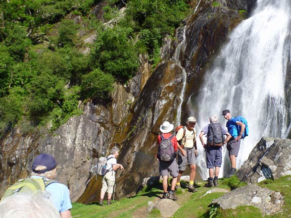 6.Carnedd Gwenllian via Drum
17/7/16.  A very crowded Aberfalls. 
Keywords: Jul16 Sunday Roy Milnes