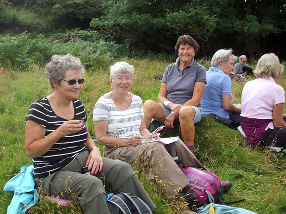 5.Ardal Pwllheli
21/7/16.  Lunch close to Ffynnon Felin Bach giving us good views over the countryside.. Photo: Dafydd Williams.
Keywords: Jul16 Thursday Miriam Heald Megan Mentzoni