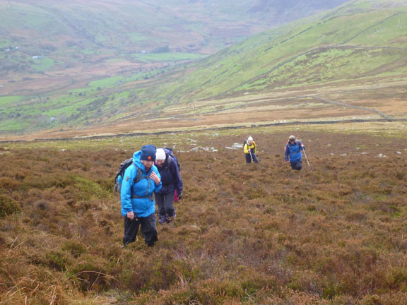 4.Nantcol-Bwlch y Drws Ardudwy, Cwm Bychan
22/10/17. Following a now almost invisible track up from Nantcol. We are nearly at the highest point of the walk at 1674ft.
Keywords: Oct17 Sunday Hugh Evans